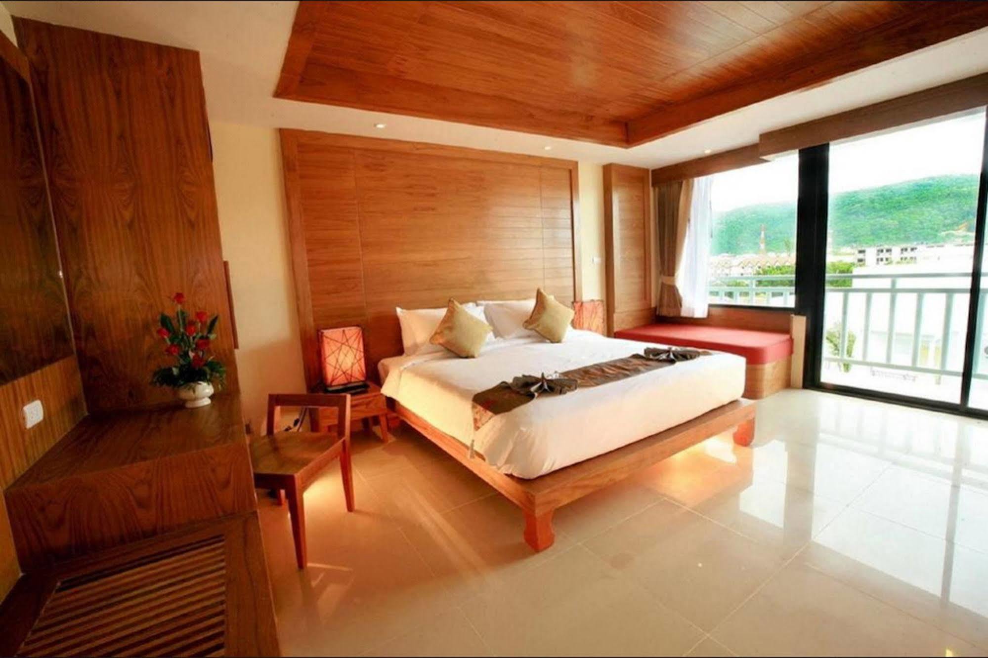 Honey Resort, Kata Beach Exterior foto